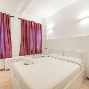 casa-luna-venezia-centro.hotelinveneto.com/