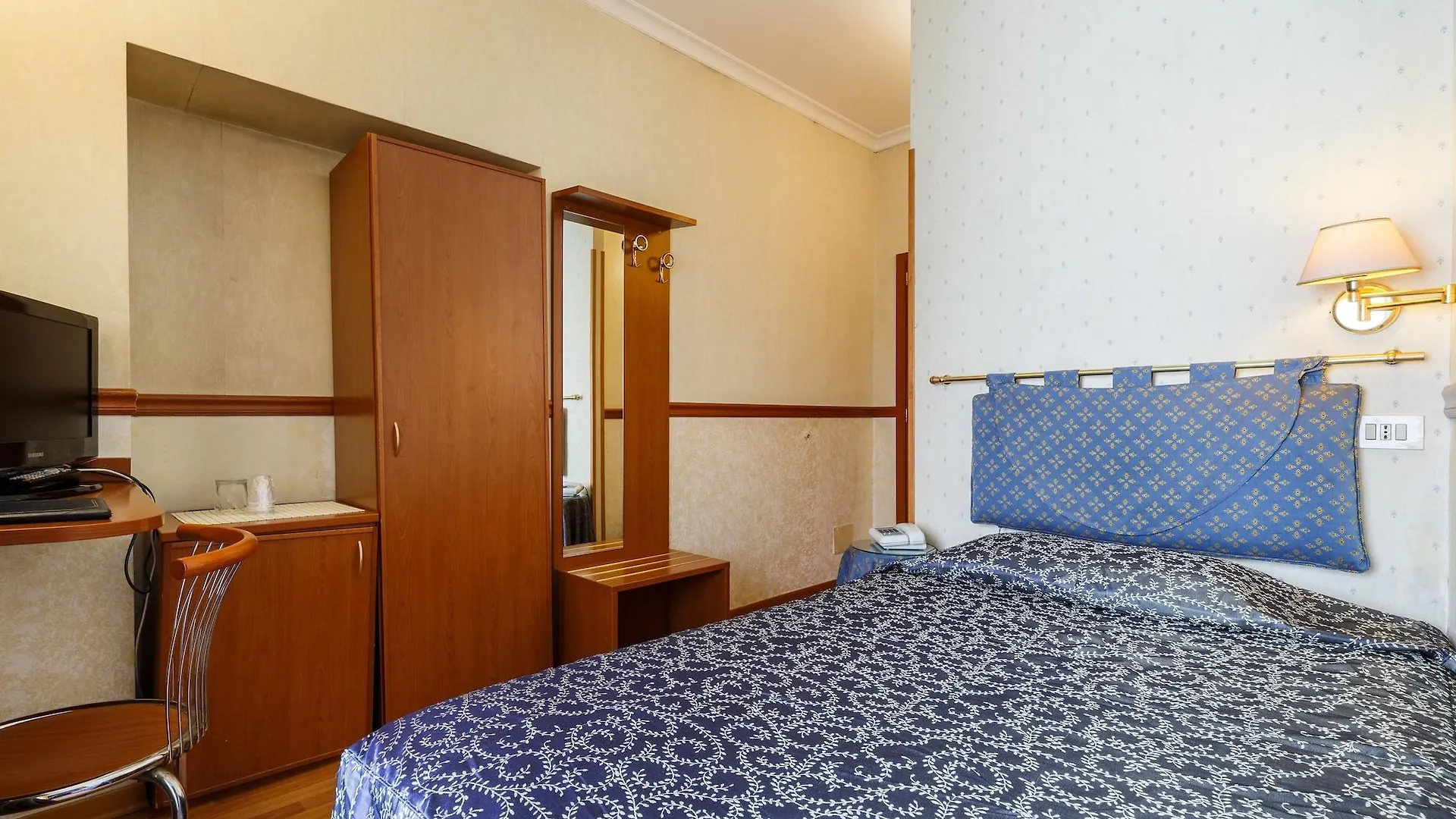 Hotel Paris Roma