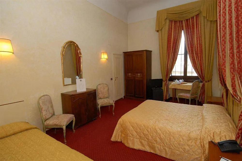 Hotel Paris Roma İtalya